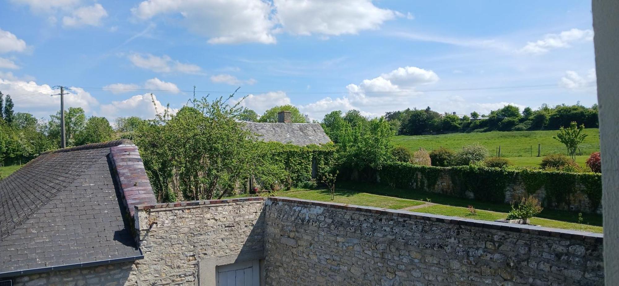 Bed and Breakfast Ferme Aux Leopards Normands Mandeville-en-Bessin Camera foto